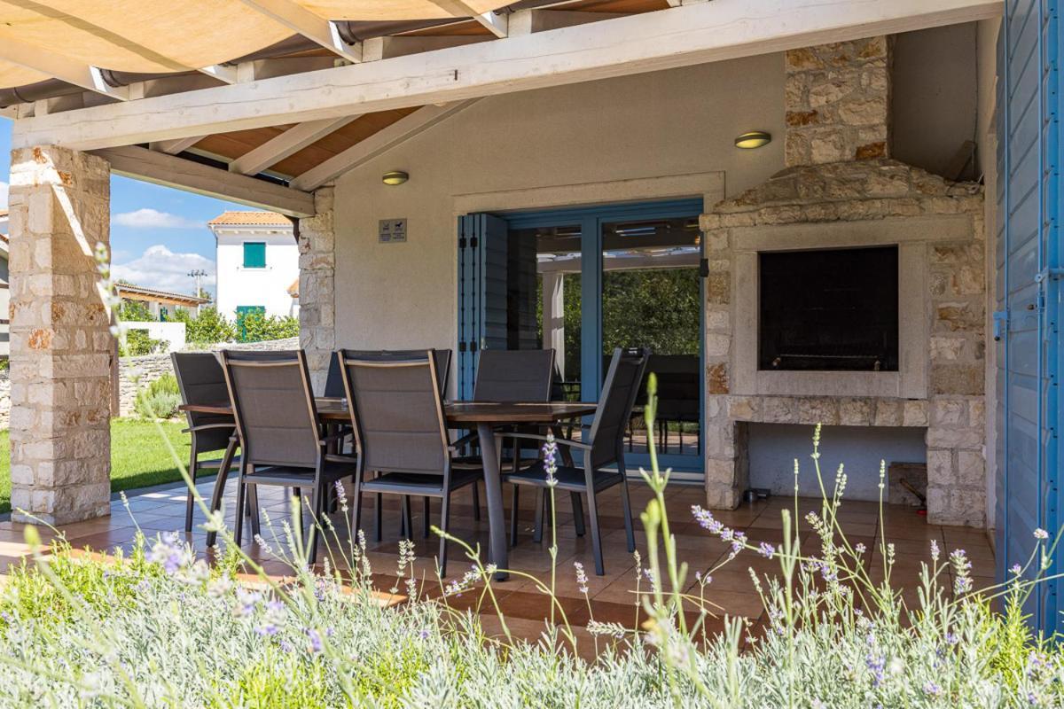 Villas Adagio Rojnici Экстерьер фото