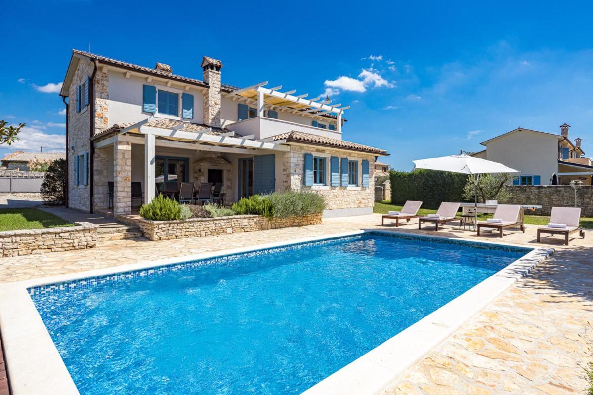 Villas Adagio Rojnici Экстерьер фото